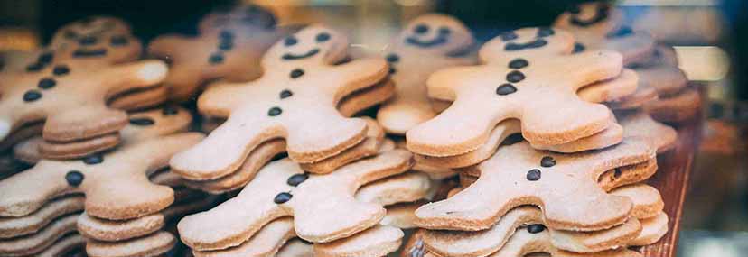 Gingerbread cookies in piles of identical stacks like a repeatable template